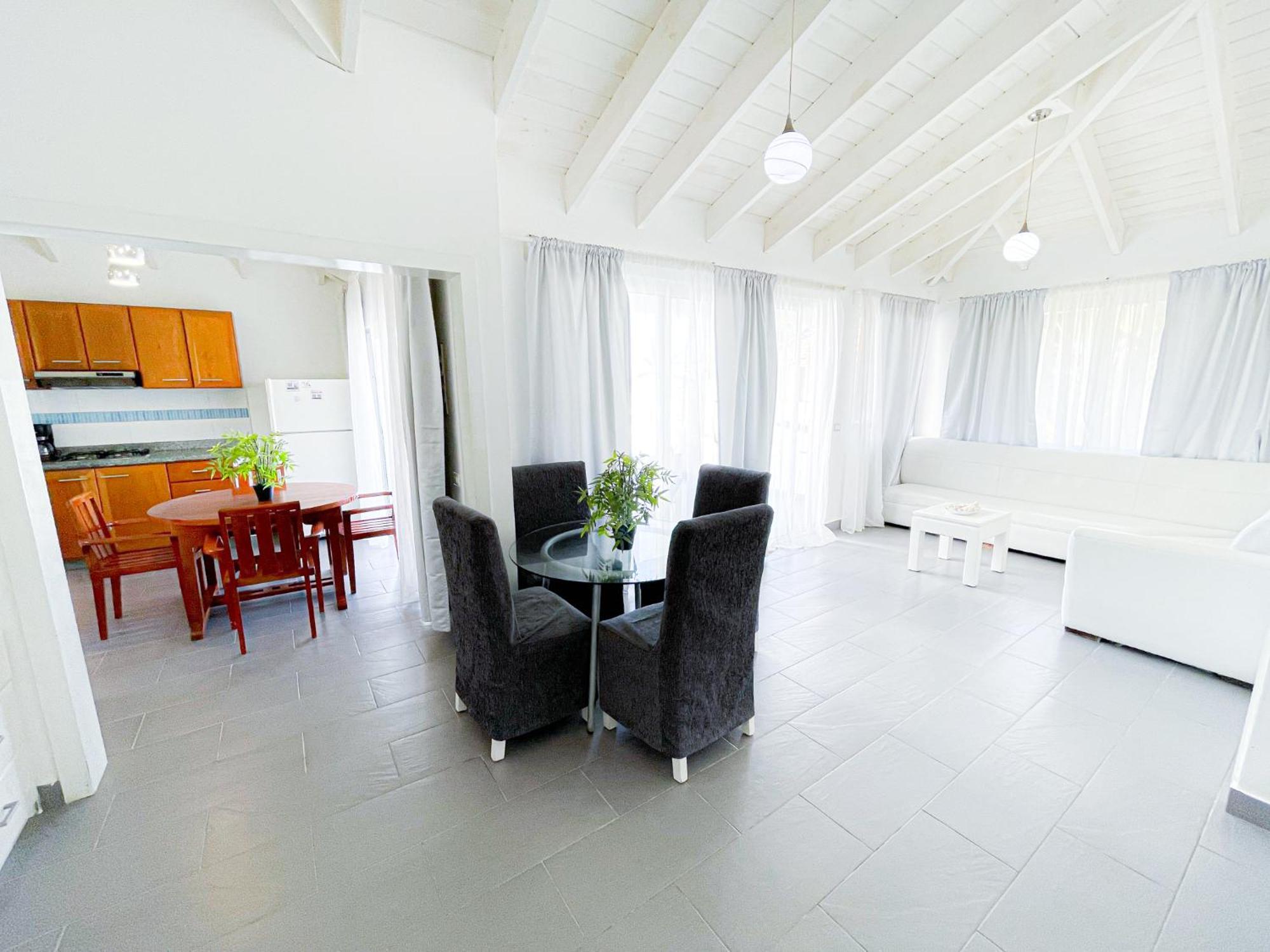 Sunny Seascape Villas & Aparts Hotel Wifi Bbq Los Corales Bavaro Beach Club & Spa Punta Cana Exterior foto